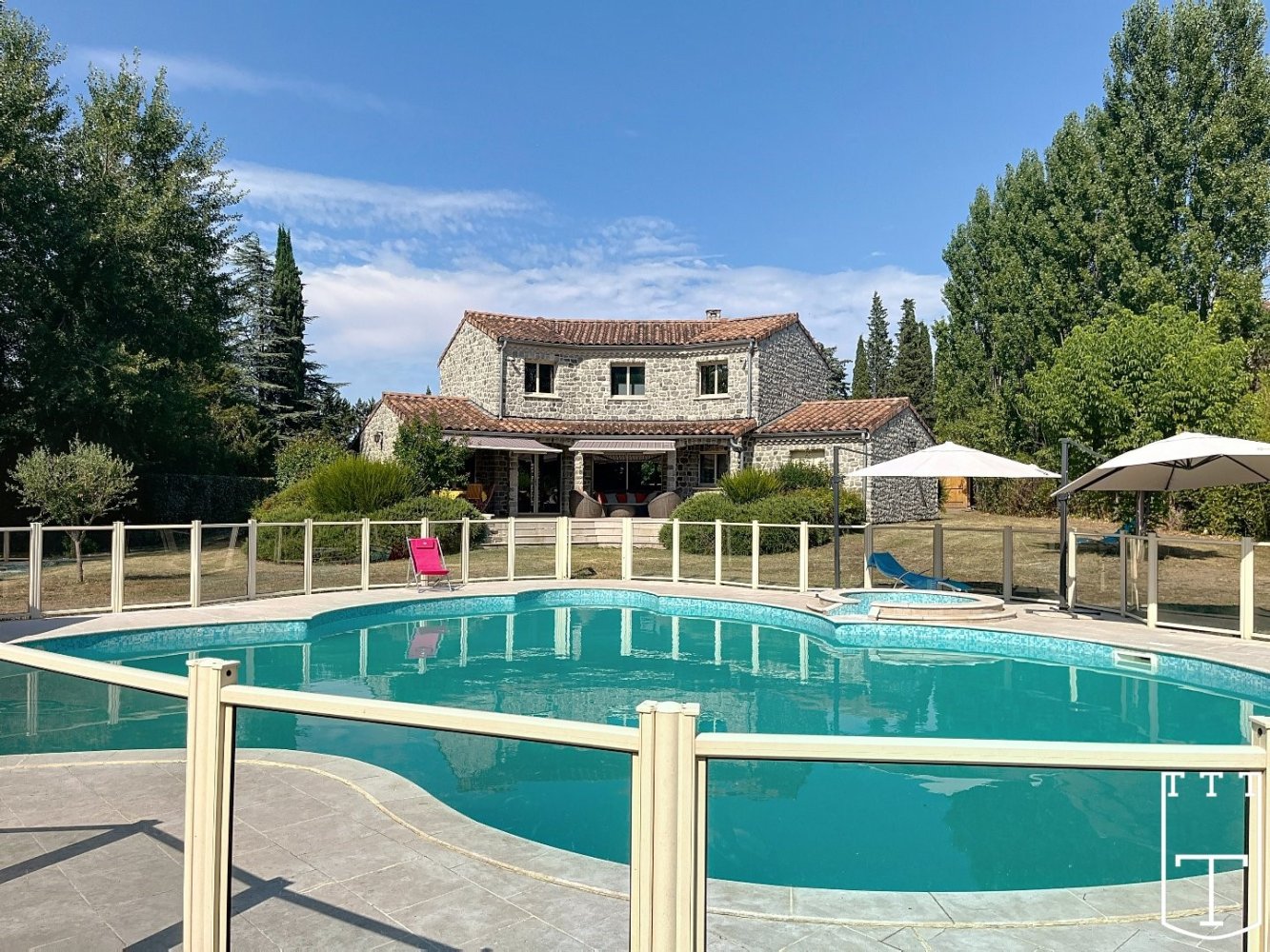 5 bedrooms Villa in Ruoms, France No. 346959