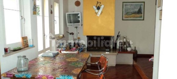 5غرفة شقة في Urbino, Italy رقم 131477 2