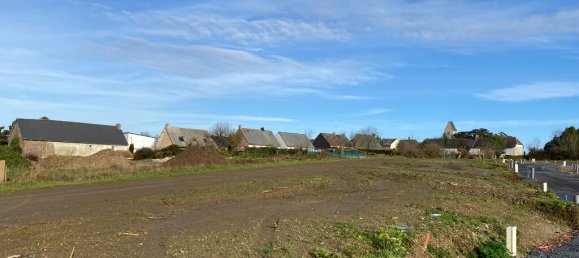 502m² Land in Manche, France No. 106161 3