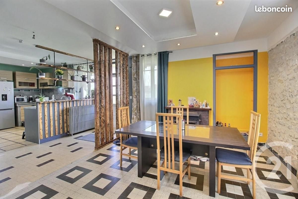 4 bedrooms House in Binas, France No. 261539