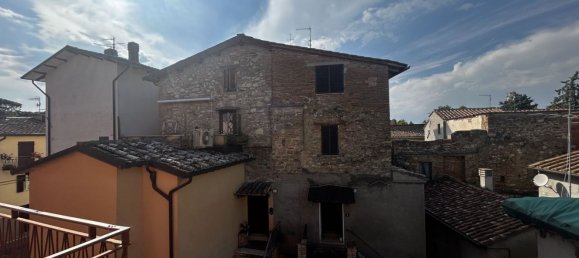 14غرفة منزل في Marsciano, Italy رقم 115585 6