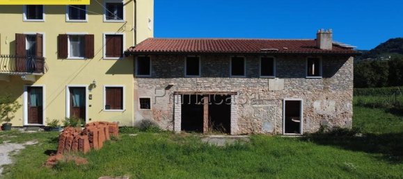 4 Schlafzimmer Haus in Fumane, Italy, Nr. 373401 8