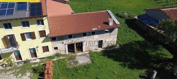 4 Schlafzimmer Haus in Fumane, Italy, Nr. 373401 11