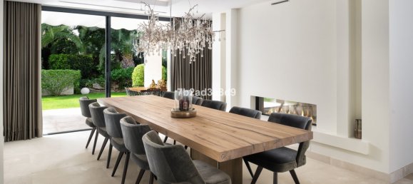 5 bedrooms Villa in Marbella, Spain No. 145519 7