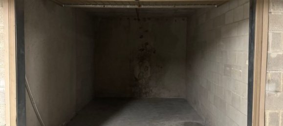 18m² Garage in Milan, Italy No. 258805 2