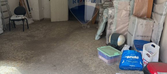 Imóvel comercial de 4 divisões em Bari, Italy N.º 52968 11