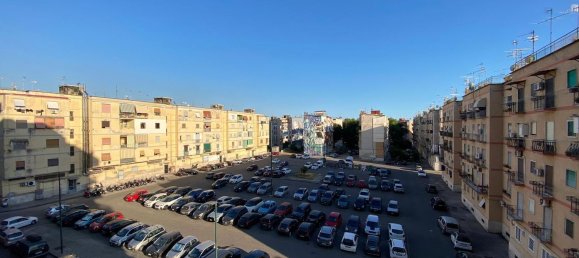 4 bedrooms Apartment in Naples, Italy No. 325209 14