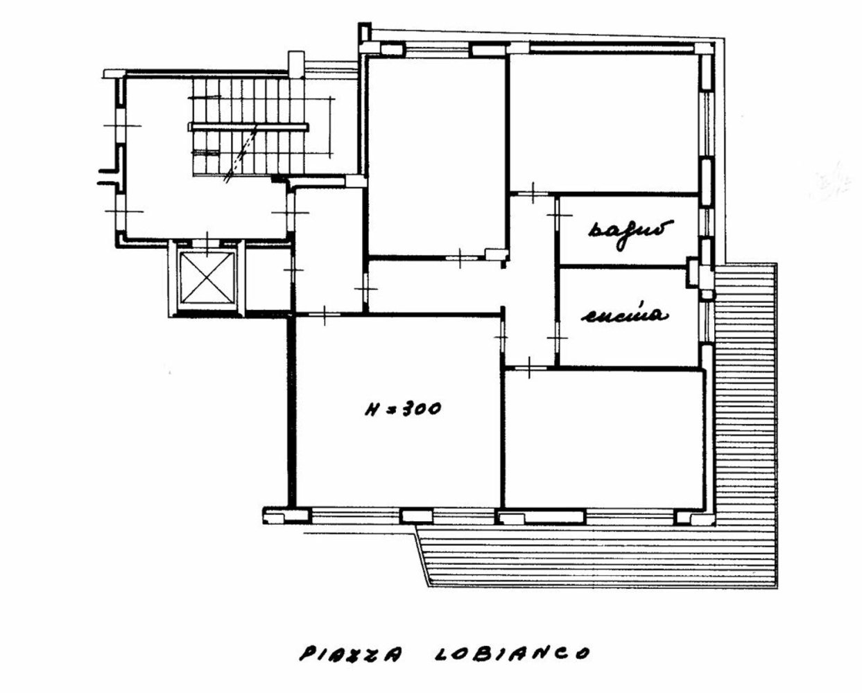 4 bedrooms Apartment in Naples, Italy No. 325209