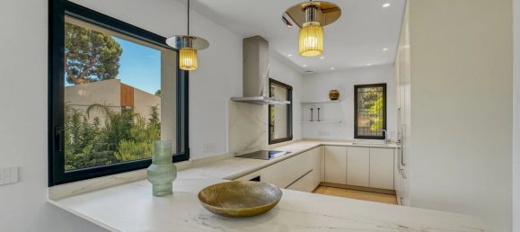 Villa de 3 dormitorios en Roquebrune-Cap-Martin, France No. 1601 6