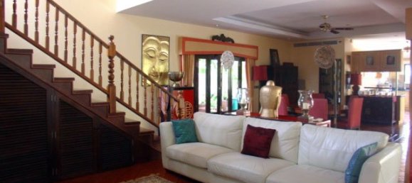 2 bedrooms Cafe / restaurant in Pattaya, Thailand No. 1283 8