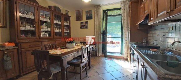 4 bedrooms House in Capannori, Italy No. 10910 18