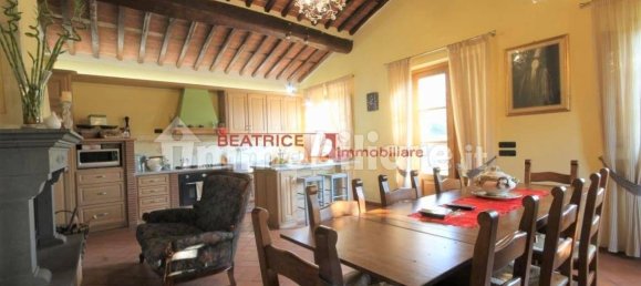 4 bedrooms House in Capannori, Italy No. 10910 8