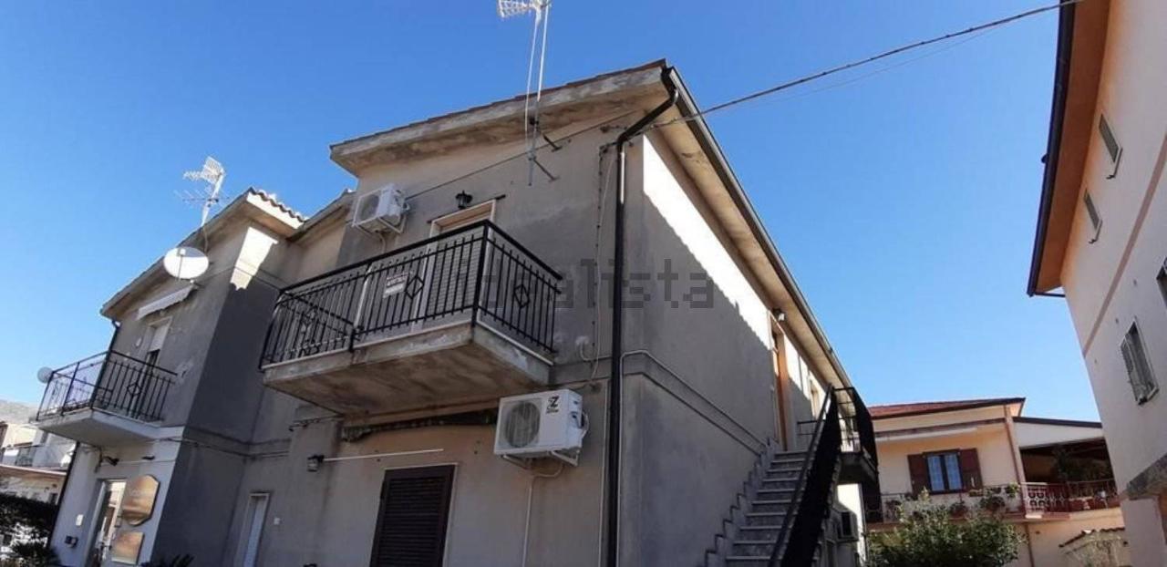 3-salle Appartement à Tortora, Italy No. 164183