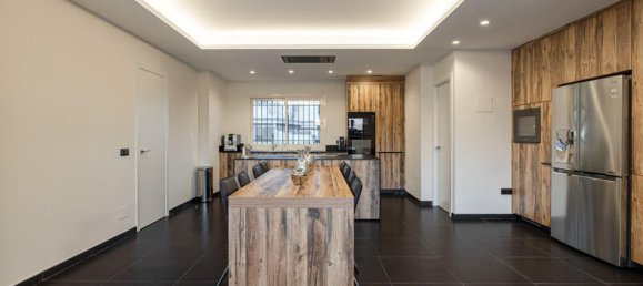 6 Schlafzimmer Villa in Estepona, Spain, Nr. 40210 19