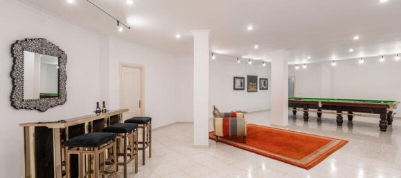 6 Schlafzimmer Villa in Estepona, Spain, Nr. 40210 37