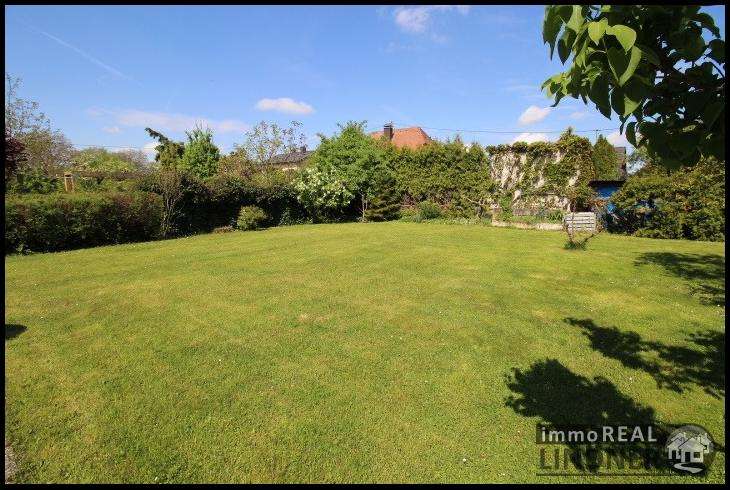 Casa de 10 habitaciónes en Traun, Austria No. 13563
