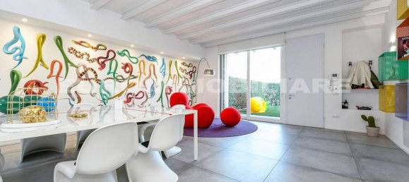 Villa de 2 dormitorios en Brescia, Italy No. 107394 4