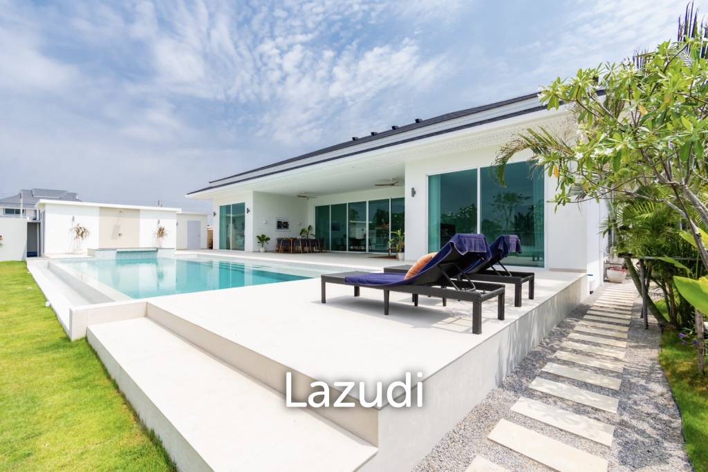 Villa de 4 dormitorios en Hua Hin, Thailand No. 25165