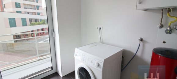 3 bedrooms Apartment in Funchal, Portugal No. 100970 6