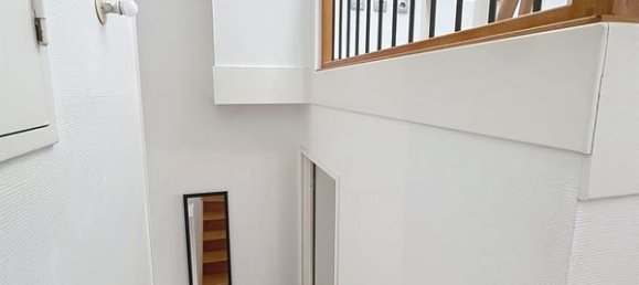 Dúplex de 2 dormitorios en Reims, France No. 73953 8