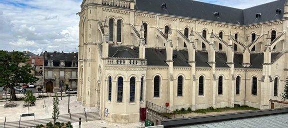 Dúplex de 2 dormitorios en Reims, France No. 73953 7