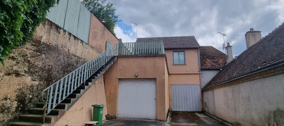 1 Schlafzimmer Haus in Gracay, France, Nr. 104215 3