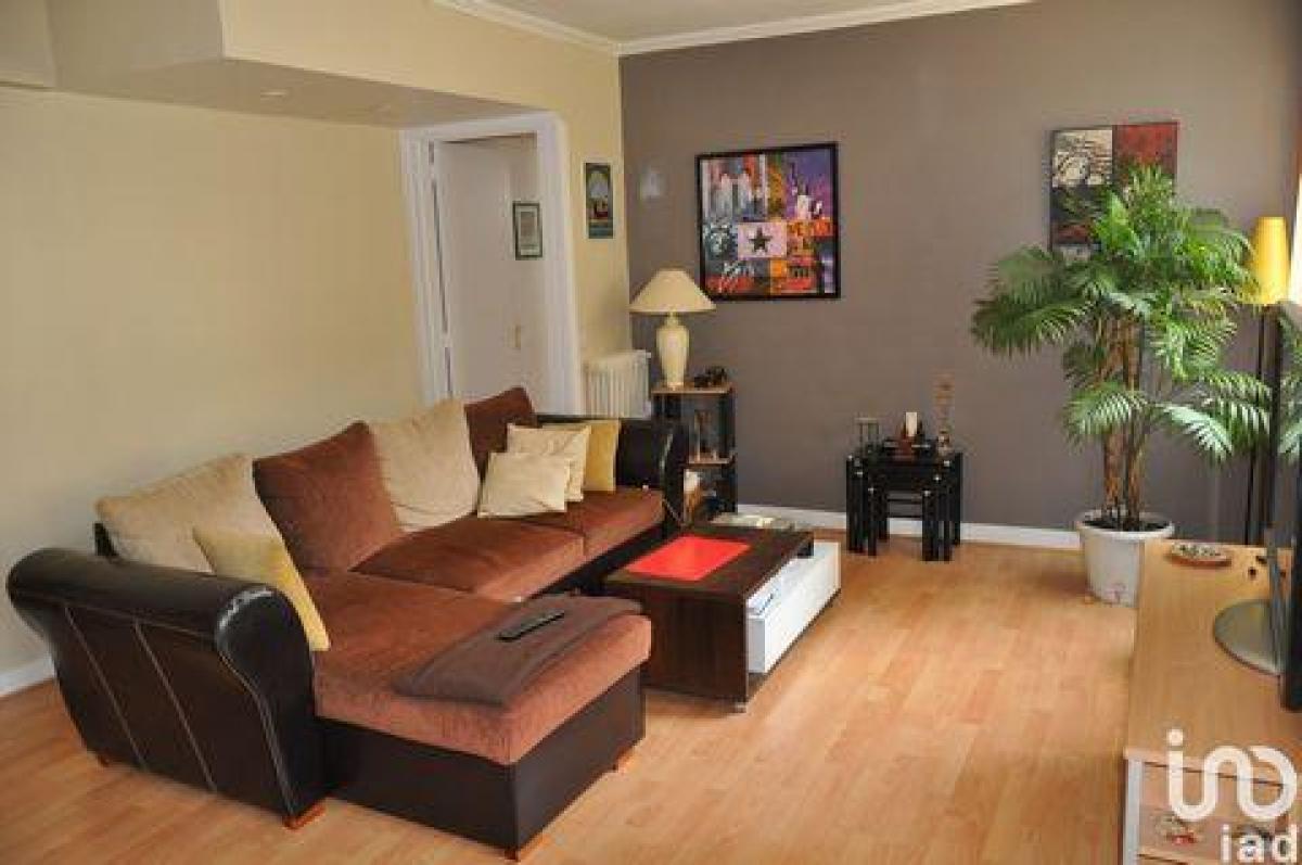 Estudio en el condominio en Montmorency, France No. 34524