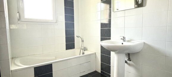 3 bedrooms House in Bulligny, France No. 59805 3