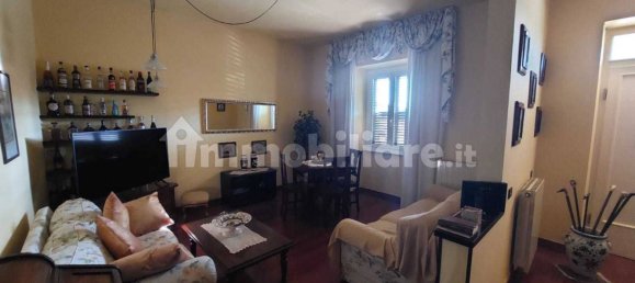 5 bedrooms Villa in Castelnuovo Magra, Italy No. 216820 4
