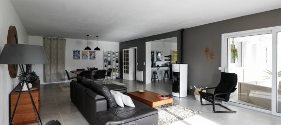 8 bedrooms House in Saint-Palais-sur-Mer, France No. 294199 7