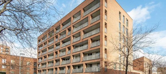 1 bedroom Apartment in Canary Wharf, United Kingdom No. 5660 2