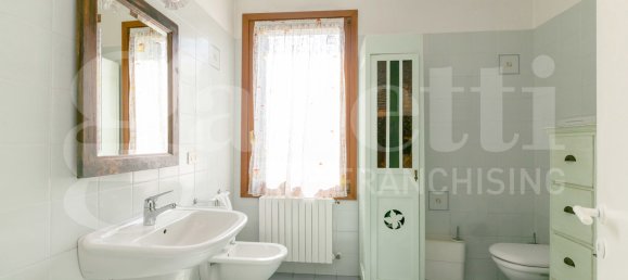 3 غرف نوم فيلا في Mogliano Veneto, Italy رقم 322597 19