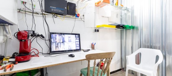 256m² Commercial property in Palma de Majorca, Spain No. 181911 11