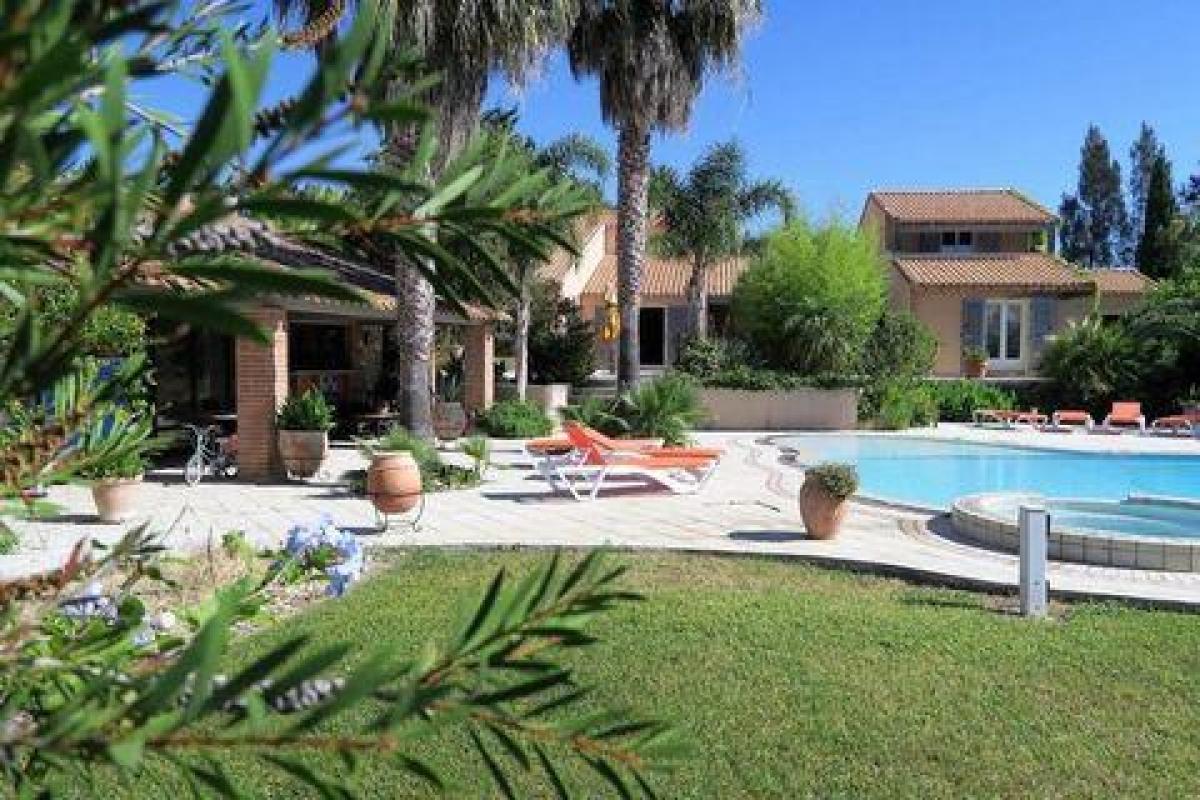 5 Schlafzimmer Haus in Cabestany, France, Nr. 32505