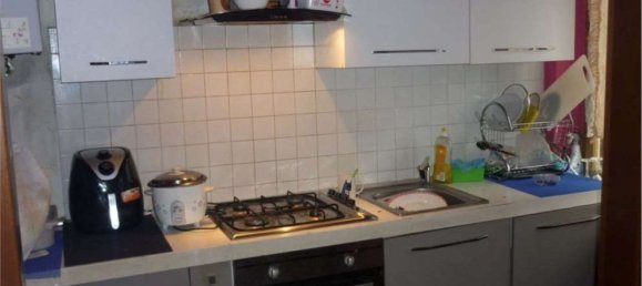 4 rooms Apartment in Mantua, Italy No. 314760 26