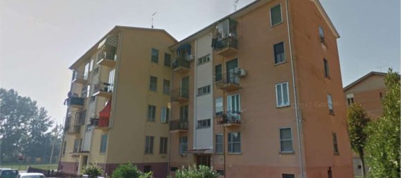 4 rooms Apartment in Mantua, Italy No. 314760 11