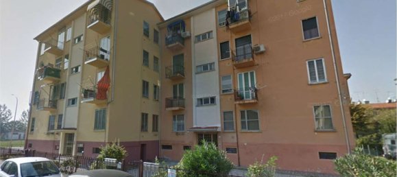 4 rooms Apartment in Mantua, Italy No. 314760 10