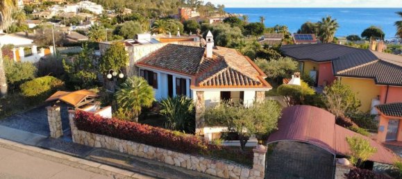 4 bedrooms Villa in Tortolì, Italy No. 60667 2