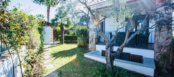 4 bedrooms Villa in Tortolì, Italy No. 60667 11