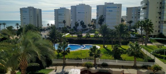 Apartamento de 3 dormitorios en Alicante, Spain No. 98113 24