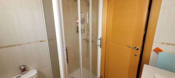 Apartamento de 3 dormitorios en Alicante, Spain No. 98113 12