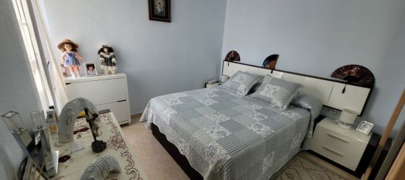 Apartamento de 3 dormitorios en Alicante, Spain No. 98113 15