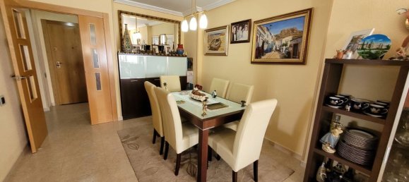 Apartamento de 3 dormitorios en Alicante, Spain No. 98113 7