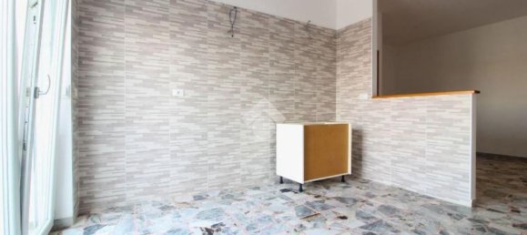 3 bedrooms Penthouse in Pescara, Italy No. 358405 24