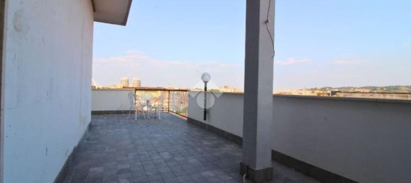 3 bedrooms Penthouse in Pescara, Italy No. 358405 4