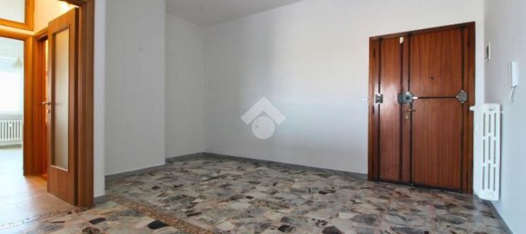 3 bedrooms Penthouse in Pescara, Italy No. 358405 18