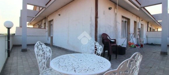 3 bedrooms Penthouse in Pescara, Italy No. 358405 2