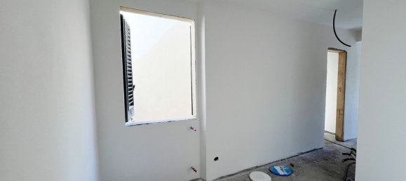 3 bedrooms Apartment in Florence, Italy No. 380367 11