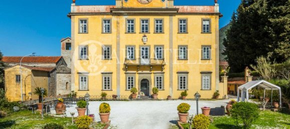 9 bedrooms Villa in San Giuliano Terme, Italy No. 205795 8
