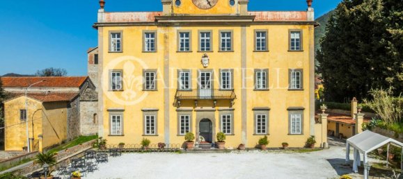 9 bedrooms Villa in San Giuliano Terme, Italy No. 205795 5